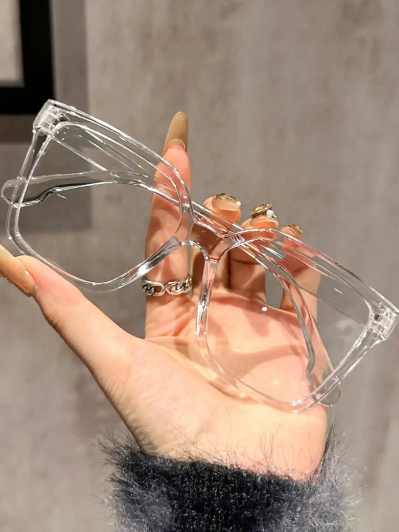 Aura Geometric Reading Glasses Unisex With Transparent Lenses Lightweight Plastic Frame For Daily Office Reading