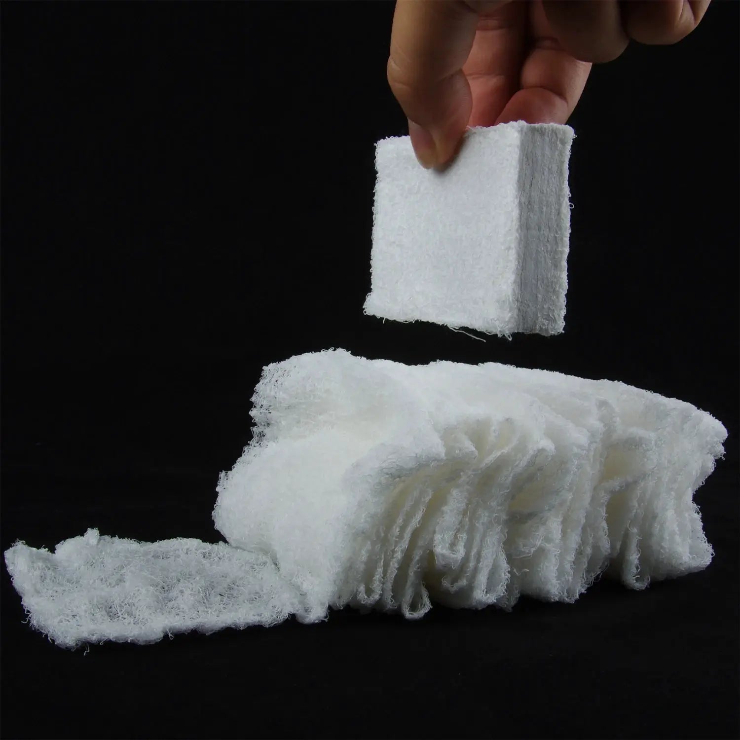 First Aid Compressed Sterile Gauze by Simples Market, white gauze squares and rolled gauze for medical dressing