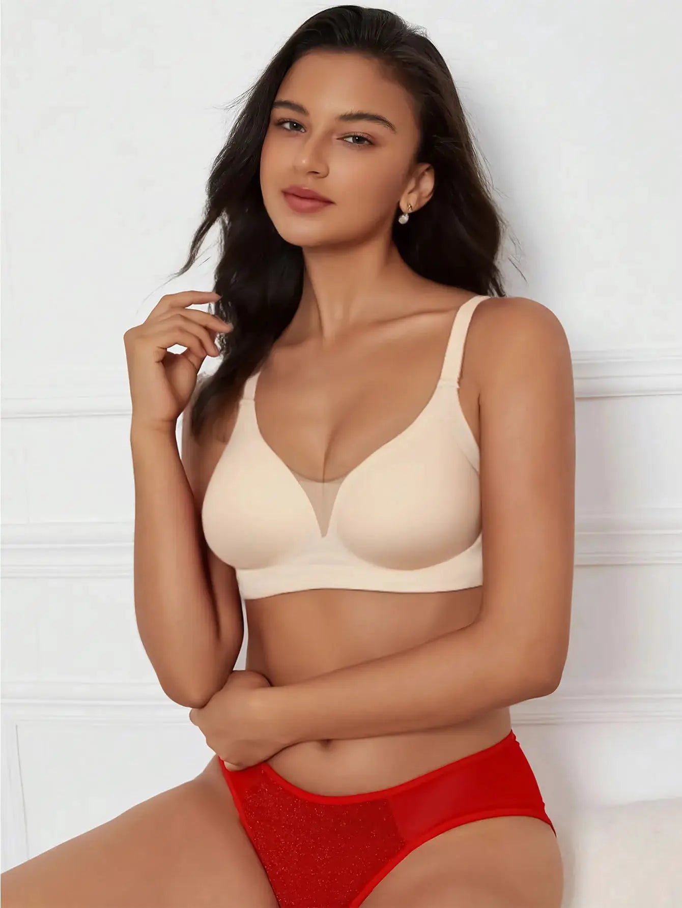 Simples Market S-XL plus-size seamless back-closure wireless push-up bra in beige
