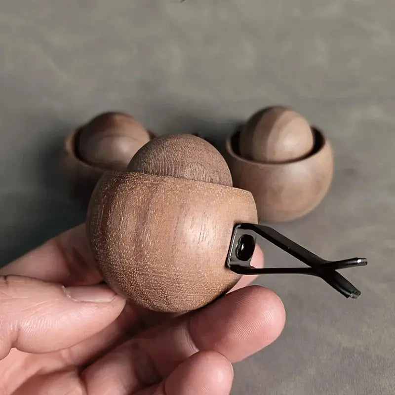 Wooden Mini Essential Oil Diffuser for Car and Home Cute Natural Fragrance Diffuser for Bedroom Living Room Bathroom