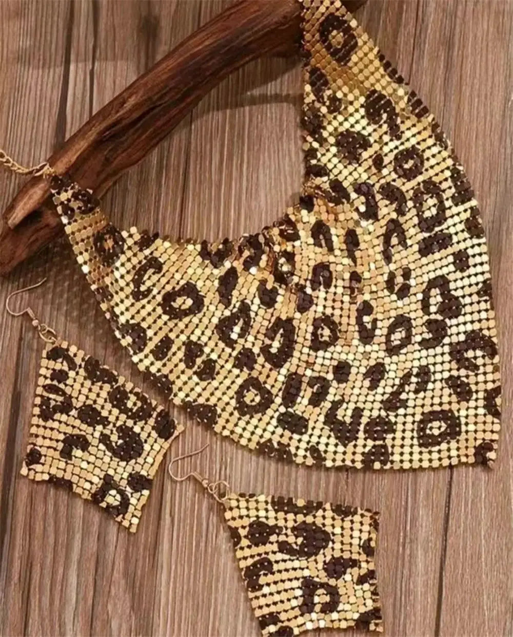 Leopard-print jewelry set: bib necklace and matching dangle earrings in gold-beige beads