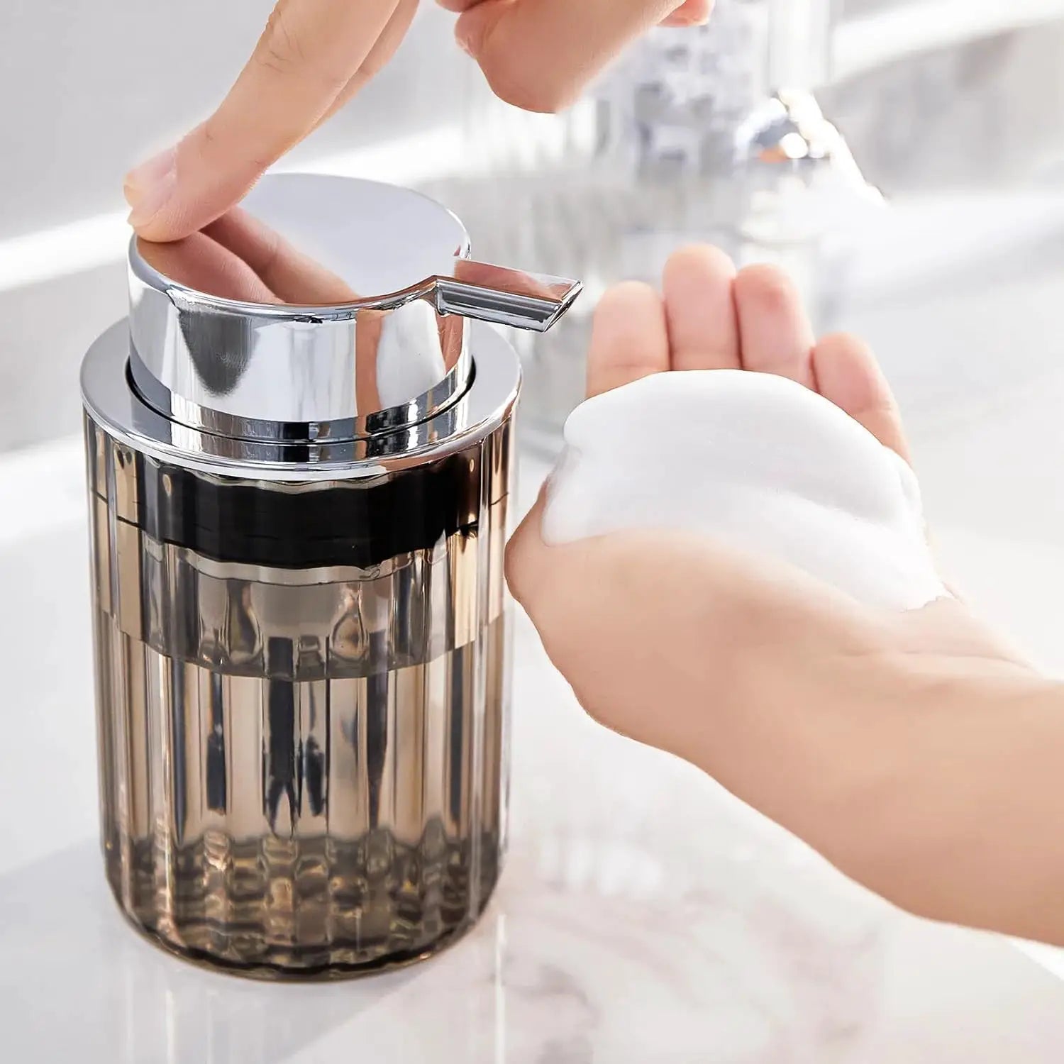 Hands Foaming Soap Dispenser For Bathroom And Kitchen Refillable Liquid Soap Mousse Bottle Push Type Dish Soap Container