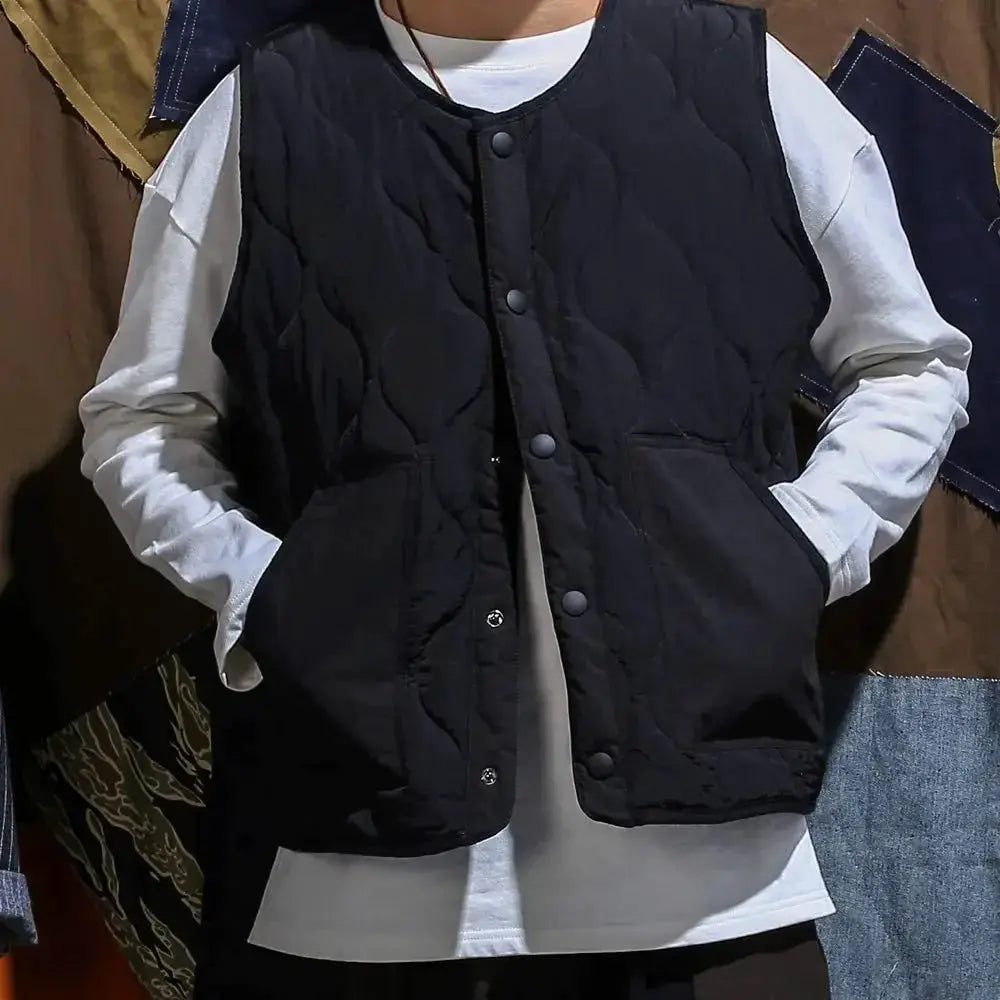Simples Market vintage cotton padded vest for men; black quilted sleeveless outerwear with snap buttons