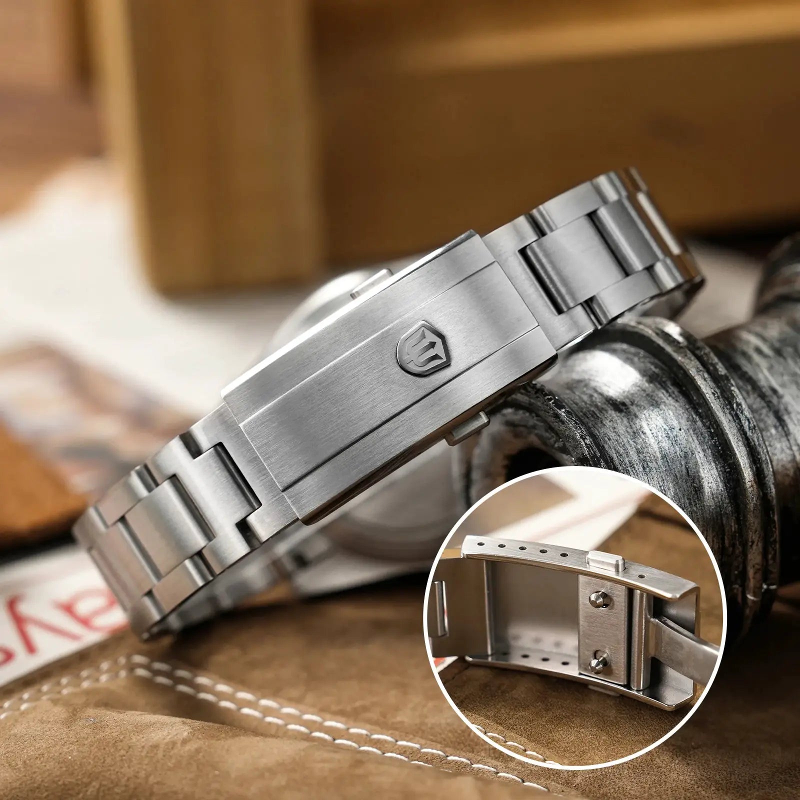 Watchdives WD1960S V2 stainless steel wristwatch with silver brushed bracelet and deployant clasp