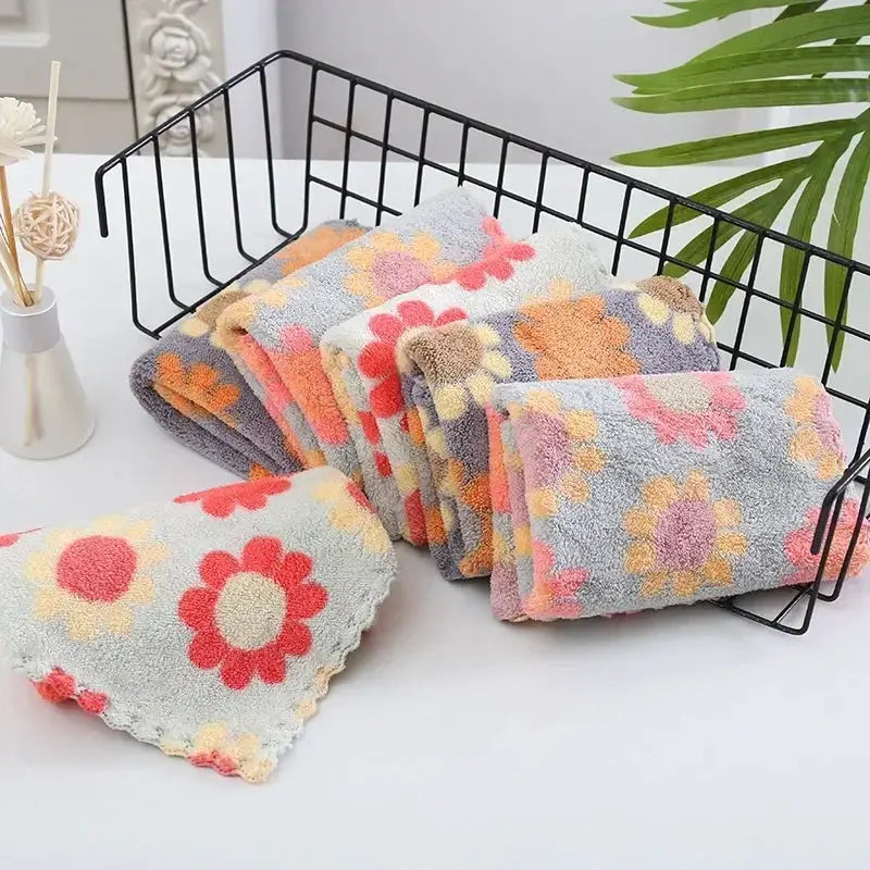 4Pcs kitchen cloths by Simples Market, coral fleece with sunflower print, soft absorbent 30x30cm.