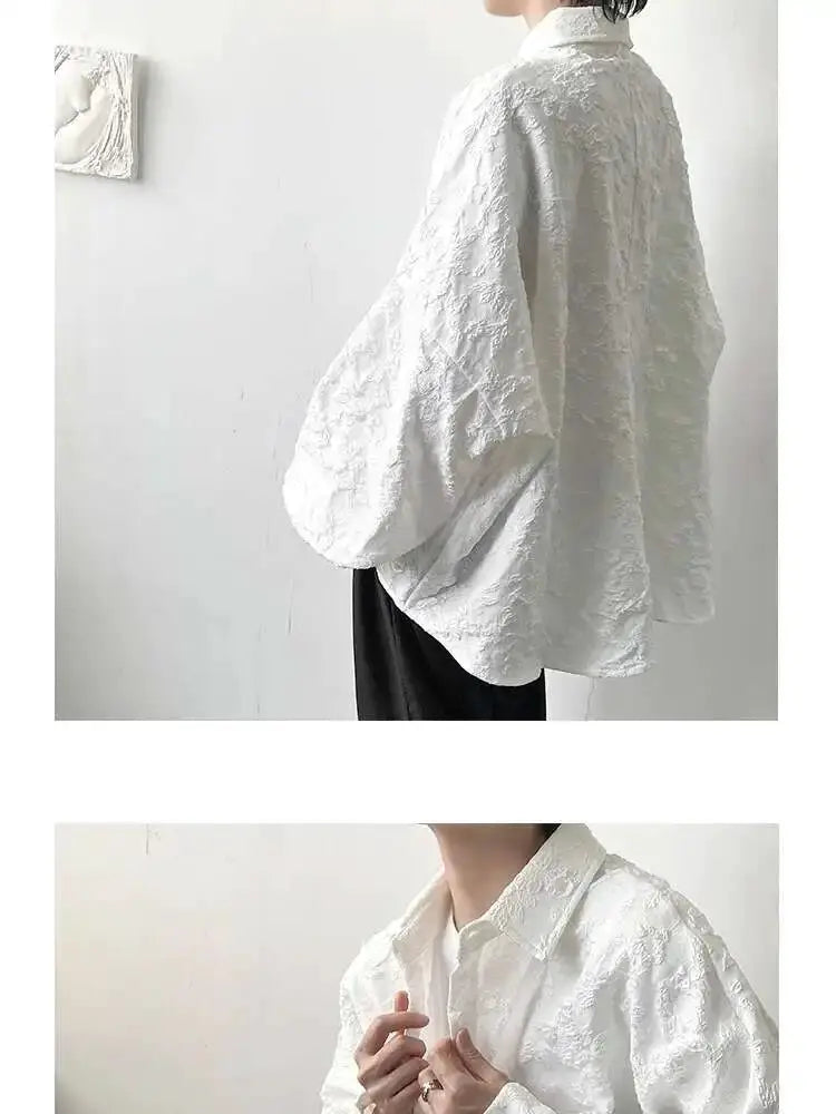 2XL white crumpled jacquard shirt with bat-wing sleeves and turn-down collar by Simples Market.