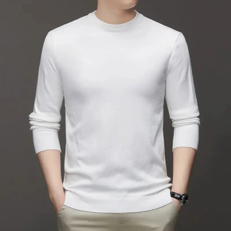Men's white lightweight long-sleeve crewneck knit pullover sweater by Simples Market