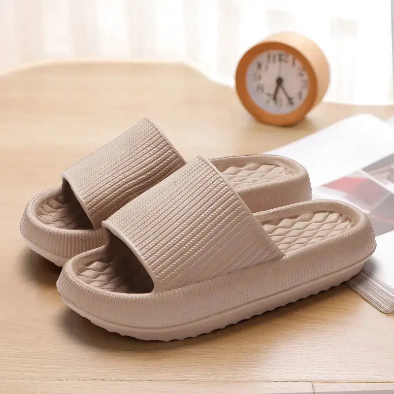 CloudWalk Women Thick Platform Cloud Slippers With EVA Sole And Pillow Cushioned Comfort Non Slip For Summer Beach Home