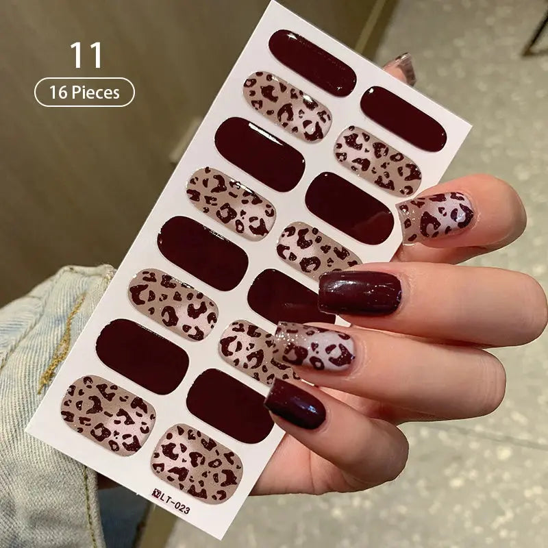 Full-cover nail stickers with burgundy solid and leopard-print designs, 16 self-adhesive decals