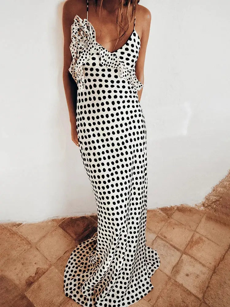 Julissa Mo Backless Maxi Dress With Spaghetti Straps Dot Floral Print For Autumn Parties Chic Look