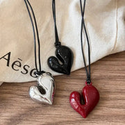 LATS Red Heart Pendant Necklace For Women Vintage 80s Aesthetic Charm Choker Love Inspired Jewelry