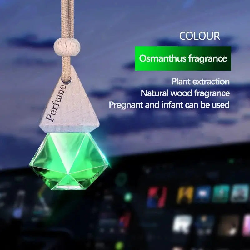 Auto Aromatherapy Fragrance Pendant Bottle Diffuser Car Hanging Glass Crystal Ornament For Home And Vehicle