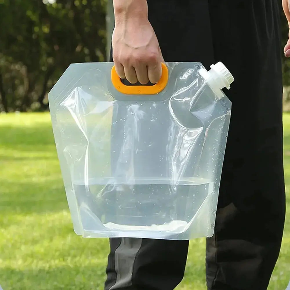 Simples Market 5L folding water bag with orange handle and cap; clear plastic water container
