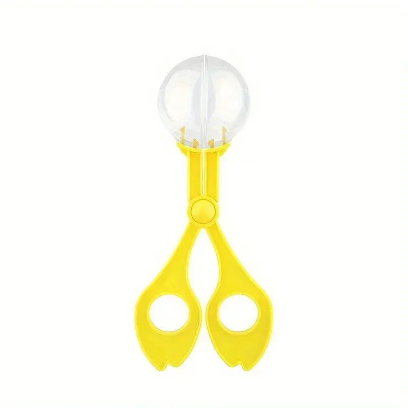 Bug-catching scissors clip by Simples Market, yellow plastic with clear bubble bead, 5-piece set