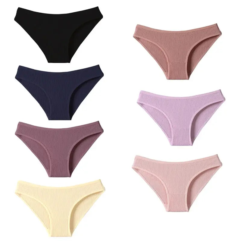 7-pack Simples Market women's low-rise cotton briefs in assorted colors with ribbed fabric.