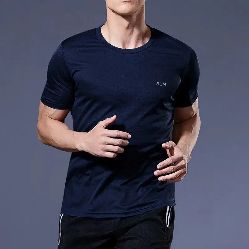 Men's navy running T-shirt with RUN logo on chest, short-sleeve athletic top