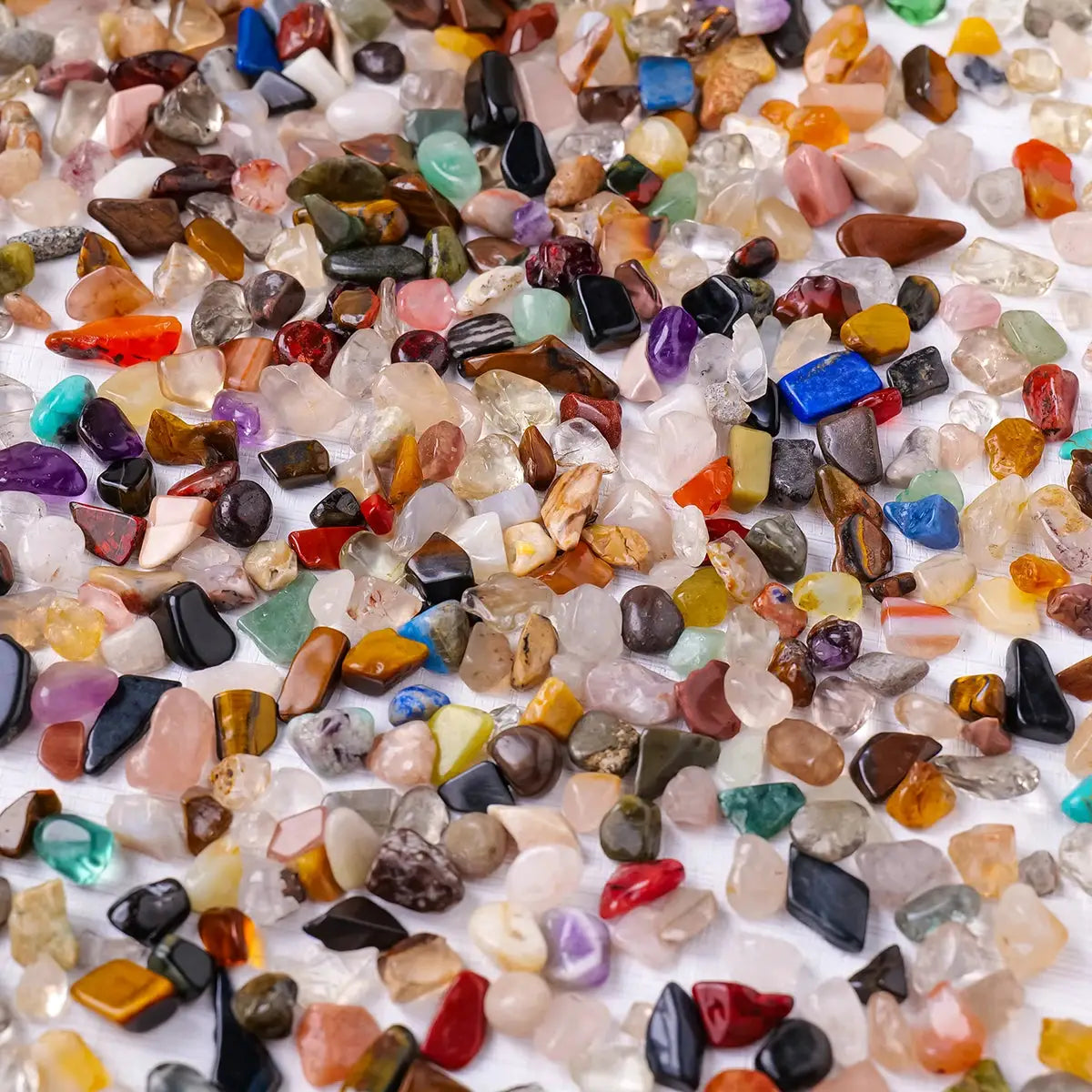 100G Natural Stones Mixed Crystal Gravel Chips and Ore Minerals for Reiki Specimens and Aquarium Decoration