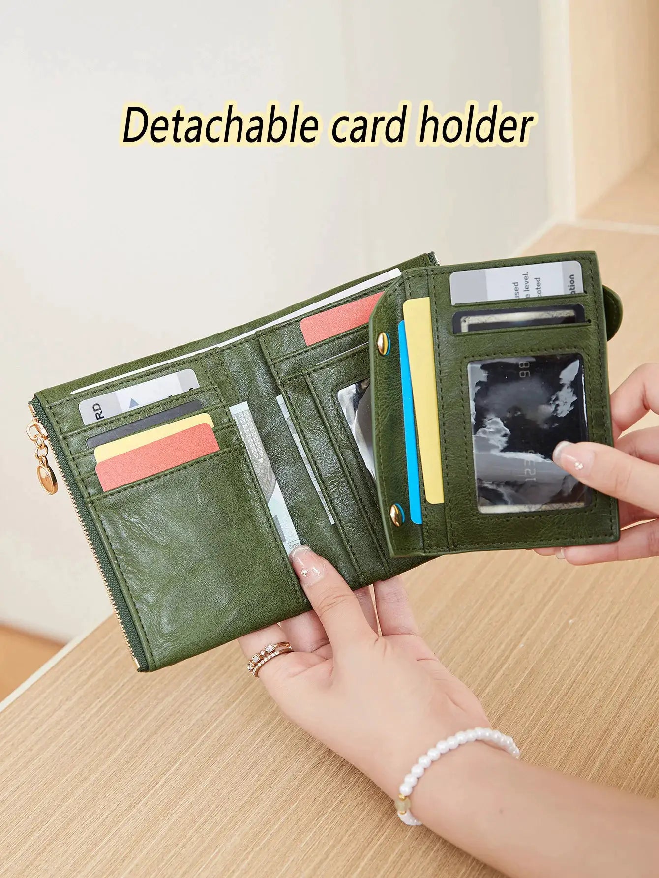 Minimalist women's wallet by Simples Market in green leather; three-layer large-capacity card holder with double zipper