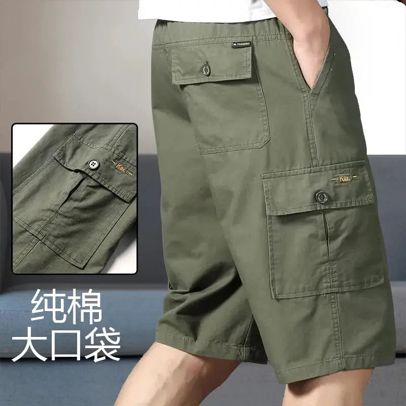 Men's cargo shorts in olive green cotton by Simples Market; knee-length with large side cargo pocket