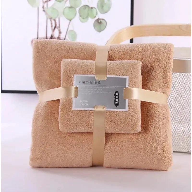 SoftWeave Luxury Bath Towel Set 2 Pack Ultra Soft Quick Dry Towels 100 Percent Polyester For Gentle Skin Everyday Use