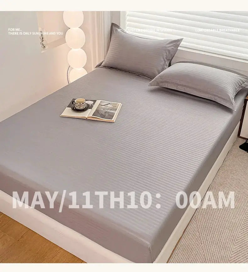 Fitted gray bed sheet with elastic band; solid color mattress cover for 90–180 cm beds