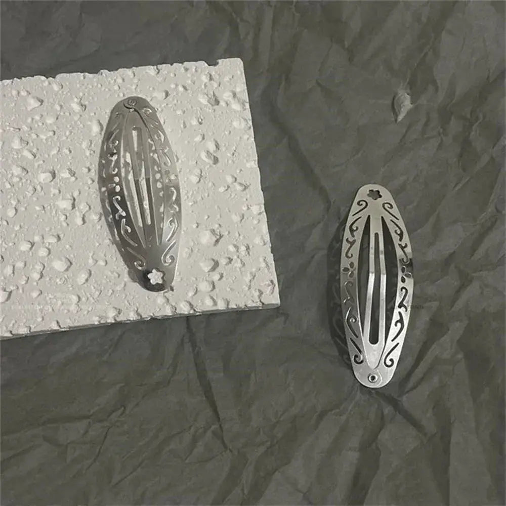 GlamEdge Y2K Style Metal Hair Clips Set 4 Durable Alloy For Everyday Edge Styling