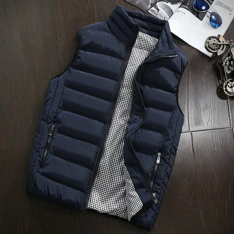 Simples Market navy blue men's quilted puffer vest, sleeveless windproof jacket with zip pockets and checkered lining