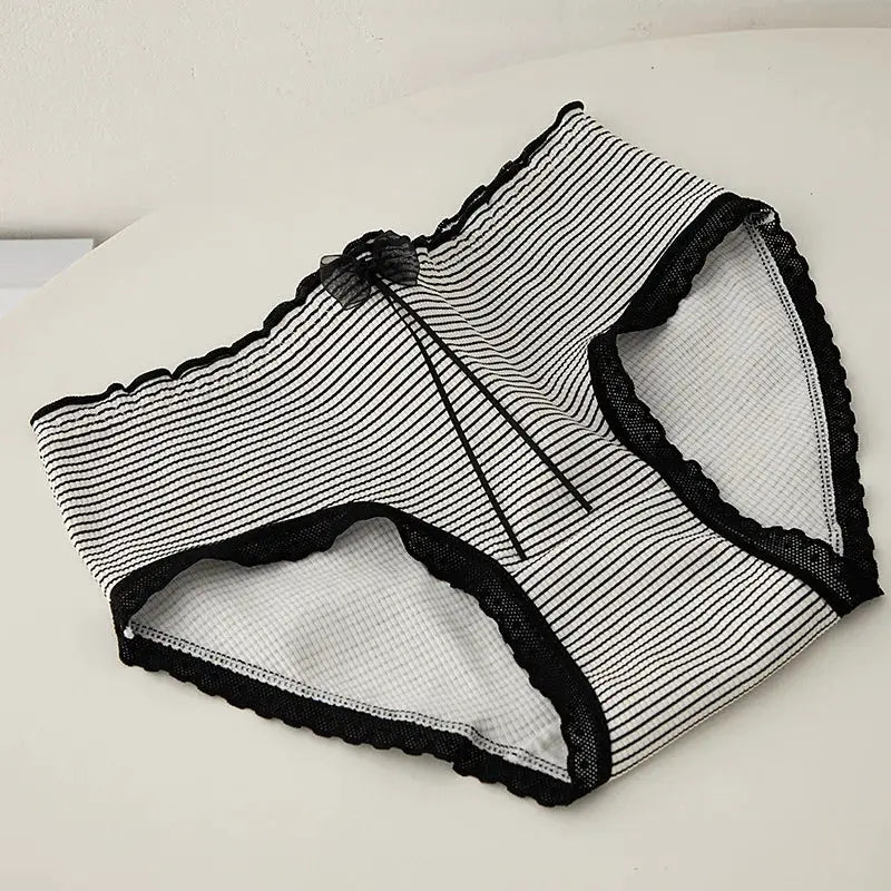 M-XL women's striped lace panties with black bow trim
