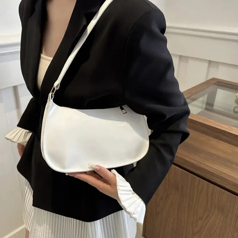 White PU leather shoulder bag with crossbody strap
