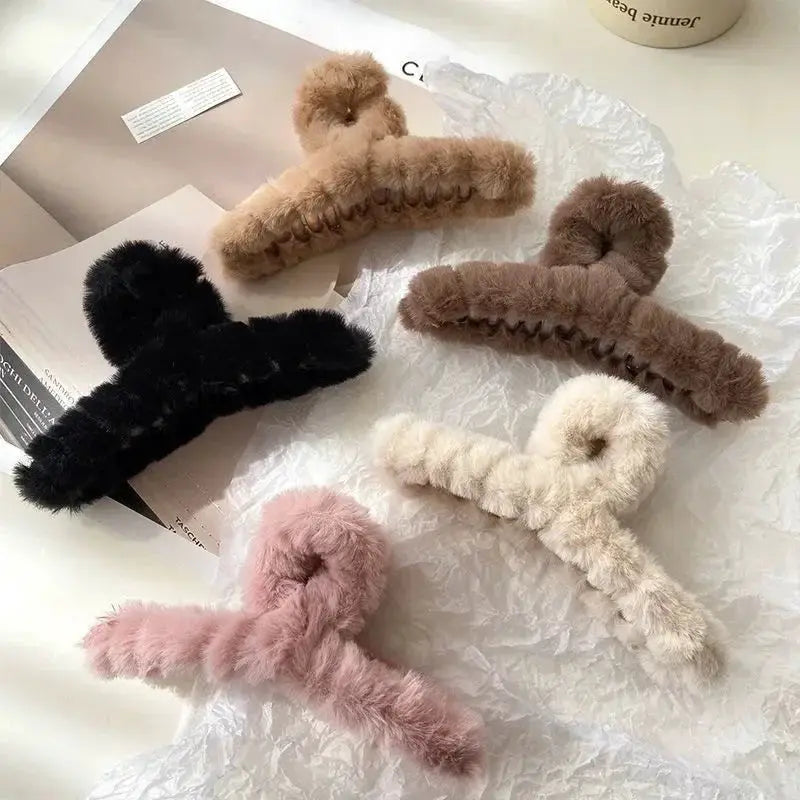 CosyGlam Winter Faux Fur Hair Claw Clip Acrylic Crab Barrette For Cosy Winter Styles