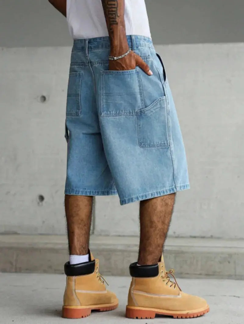 Men's light blue wide-leg utility denim shorts by Simples Market with patch pockets