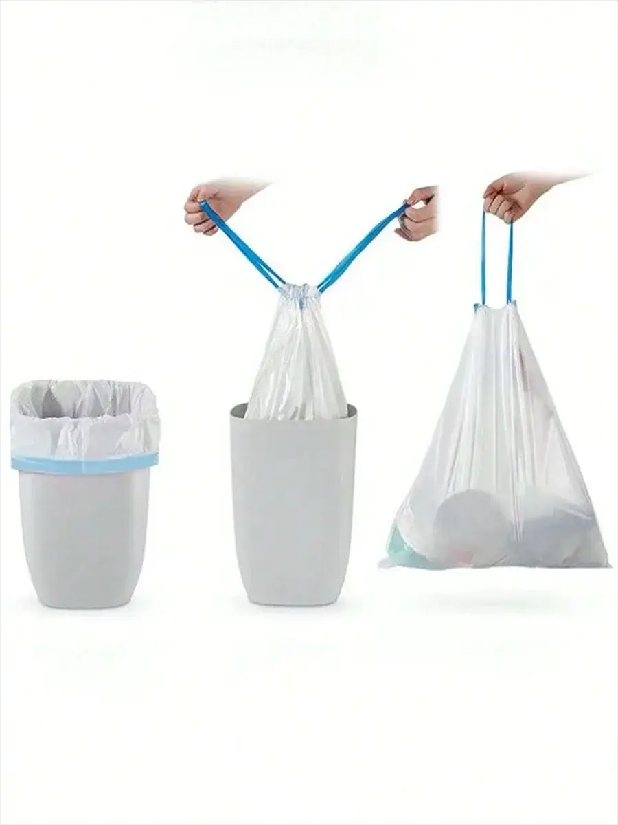 Simples Market thick trash bags with tear-off drawstrings, 15pcs/roll; shown with small and tall trash cans and a tied bag.