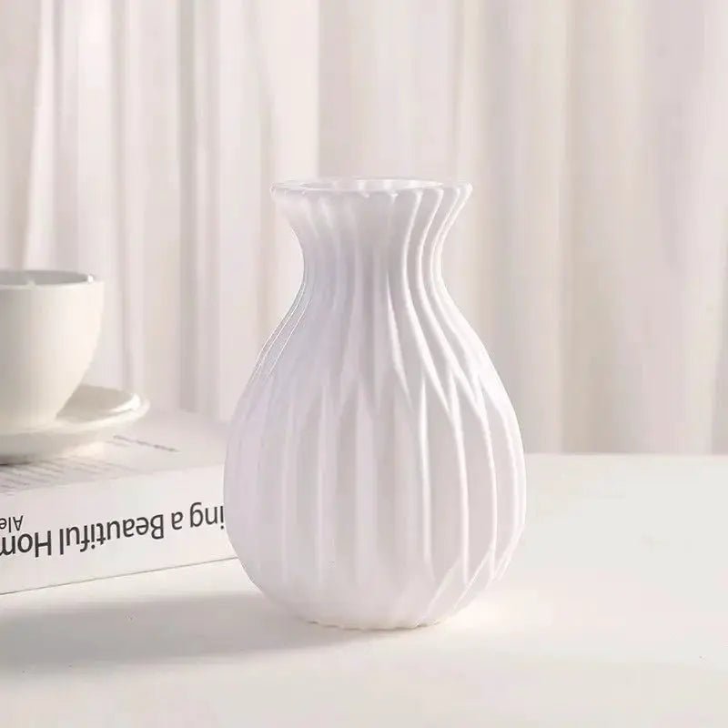 White Plastic Modern Vase For Living Room Decor Scandinavian Style Flower Pot Wedding Floral Arrangement Vase - Simples Market