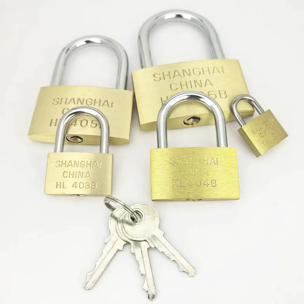 Five brass padlocks in sizes 20–50mm with 3 keys, Shanghai China engravings