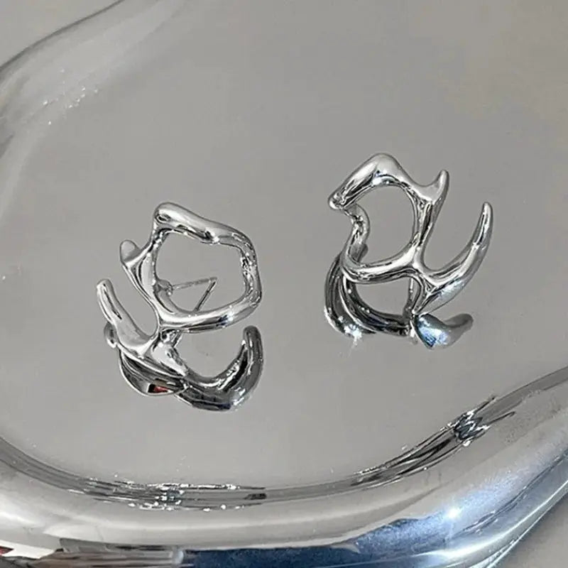 Y2K Irregular Liquid Earrings for Women Silver Geometric Clip Earrings Hip Hop Punk Fashion 2024 Trendy Party Jewelry