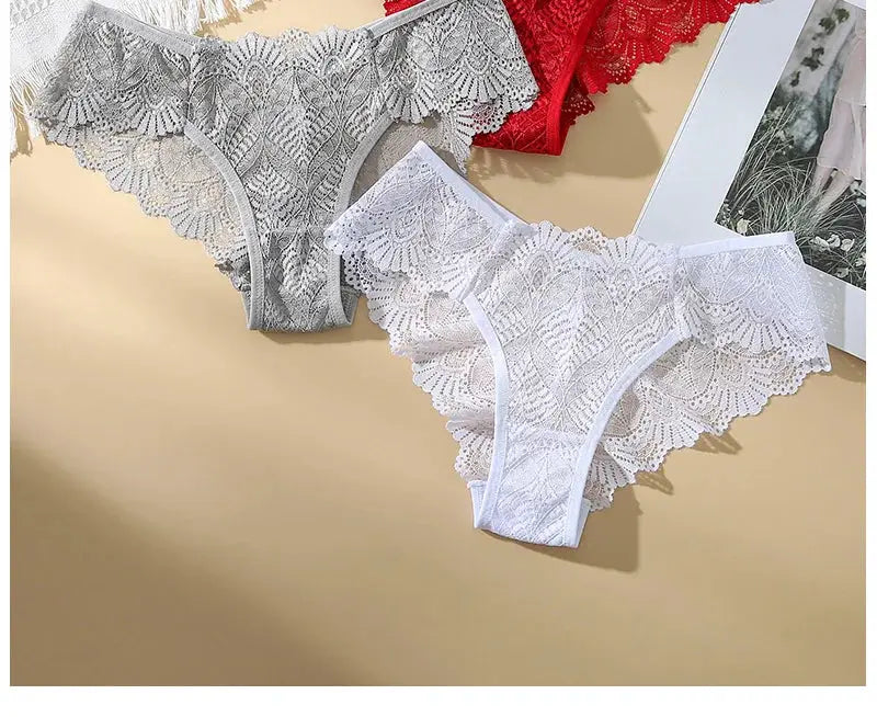 Lace women's panties, mid-waist seamless underwear, gray white red, 3-pack, Simples Market