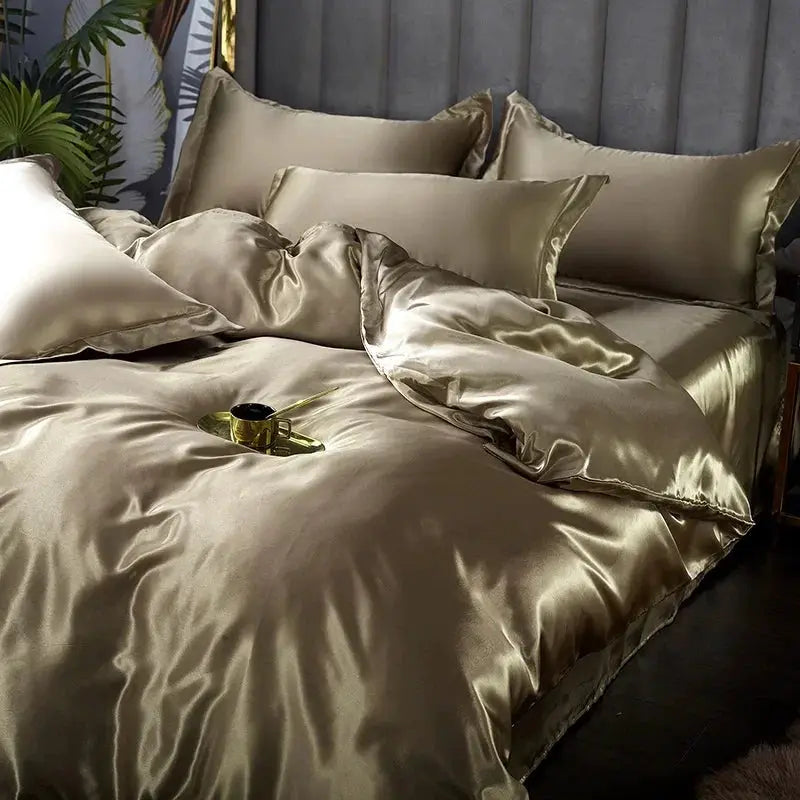 Silk satin bedding set by Simples Market featuring duvet cover, sheets and pillowcases in champagne gold solid color