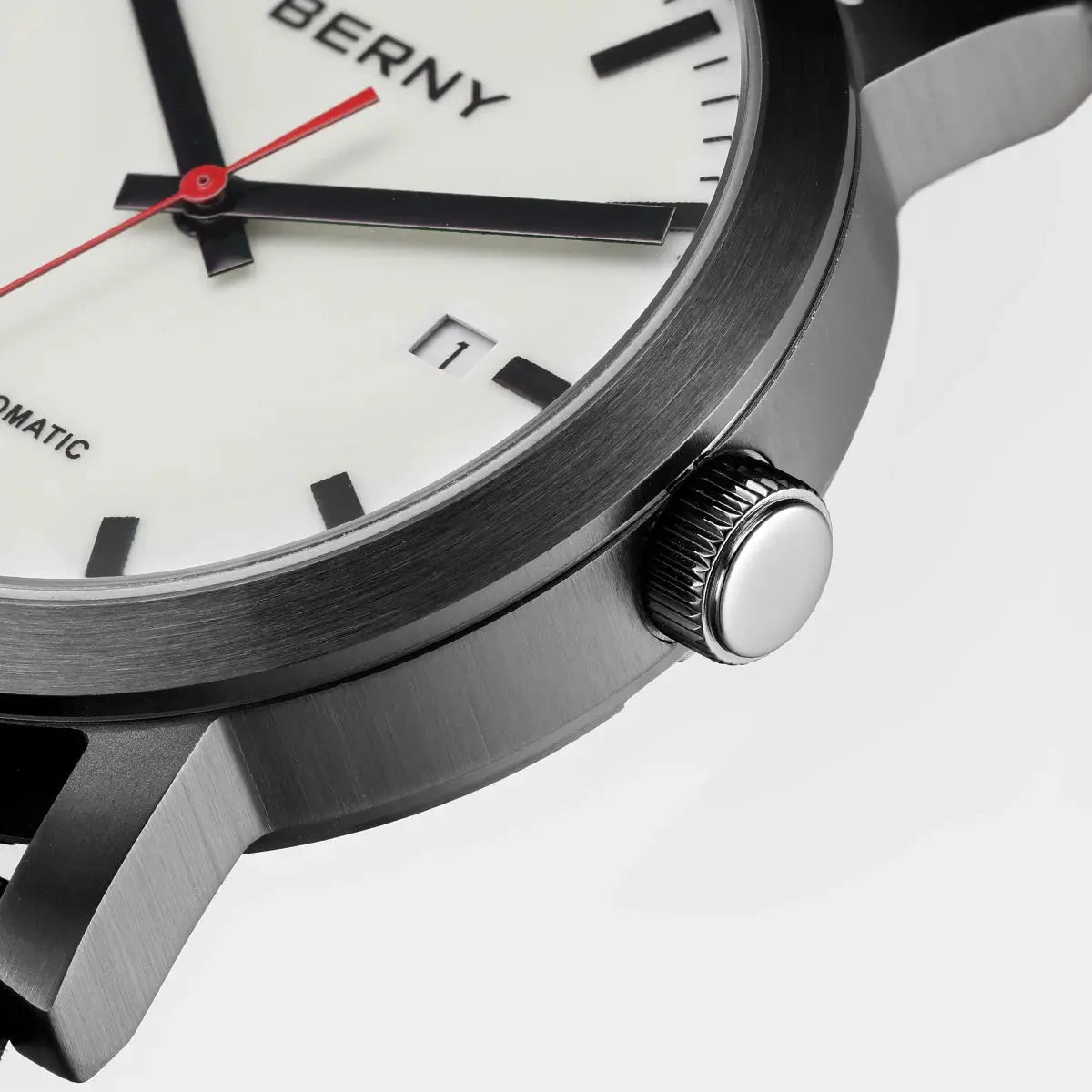 BERNY men's automatic wristwatch with white dial, BERNY logo, black hour markers, red second hand, stainless steel case