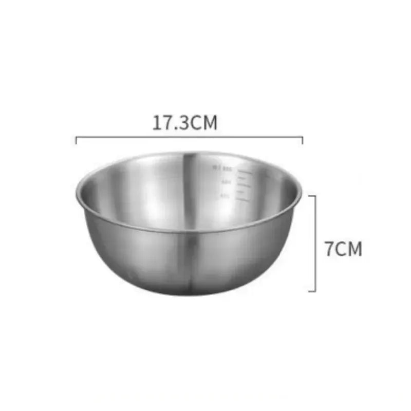 Stainless steel mixing bowl from Simples Market, 17.3 cm diameter and 7 cm height