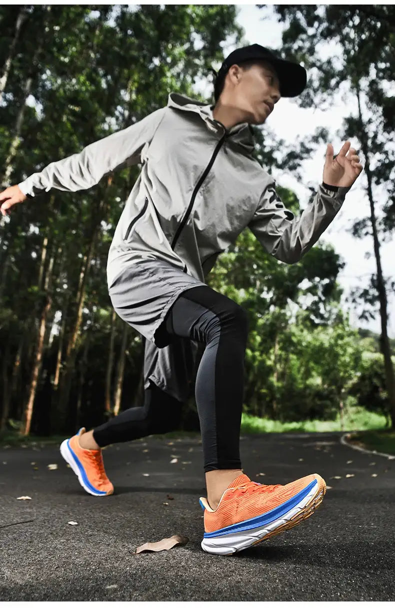 Men's Running Shoes Breathable Mesh Cushioned Non Slip Sneakers