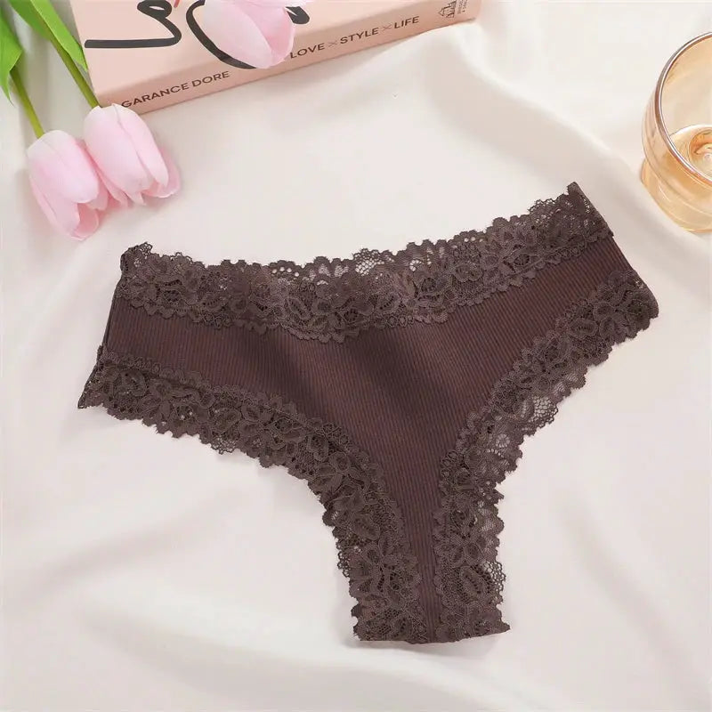 Women's lace-trimmed cotton panties in brown with floral lace trim