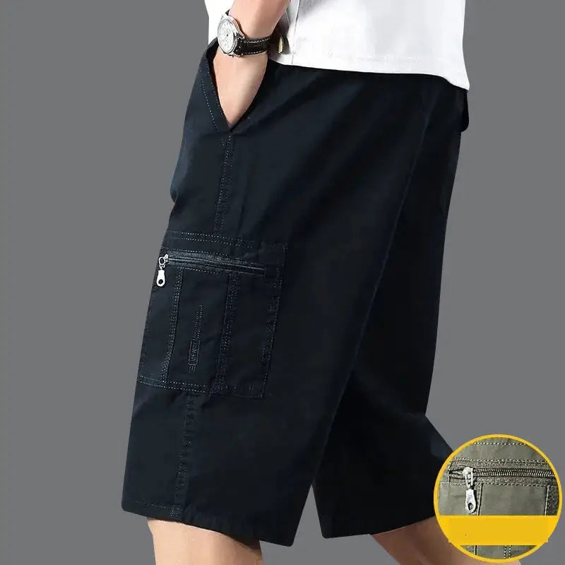 Men's knee-length black cargo shorts with zippered side pocket, cotton, casual beachwear