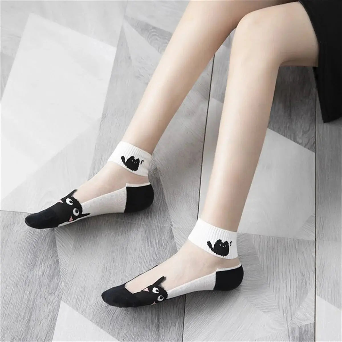 Dreamlikelin 5 Pairs Pack Breathable Summer Socks Black And White Cat Pattern Short Socks For Women