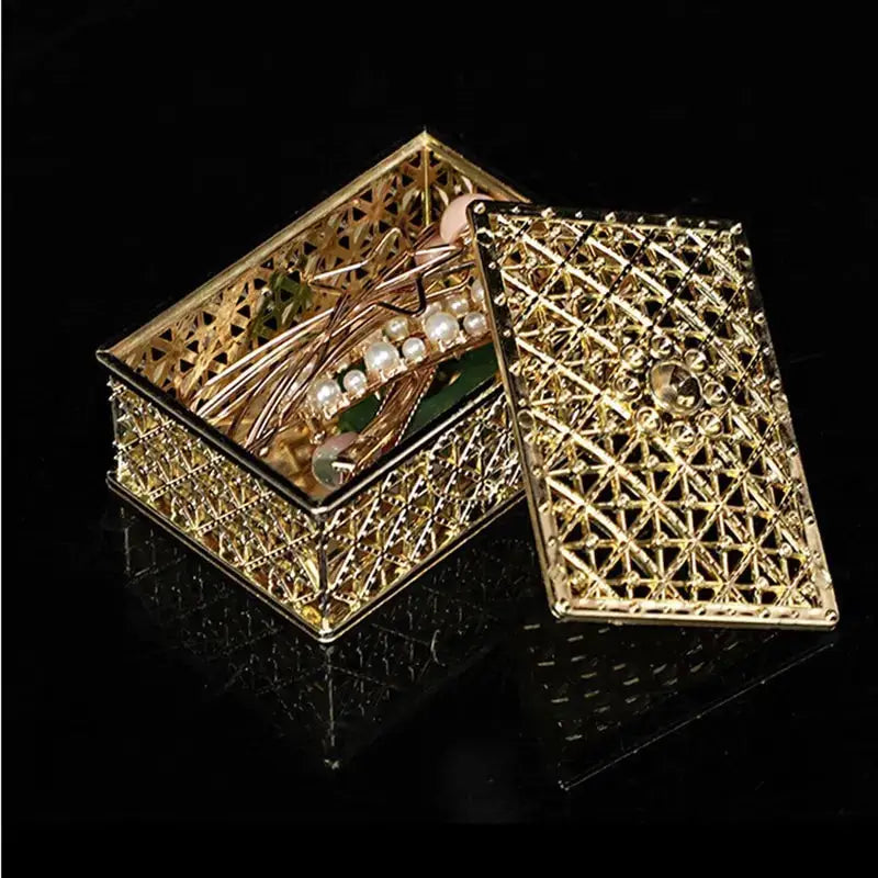 2 Pcs Mini Treasure Storage Jewelry Boxes Silver Color Hollow Flower Pattern Case For Necklace Earrings Ring