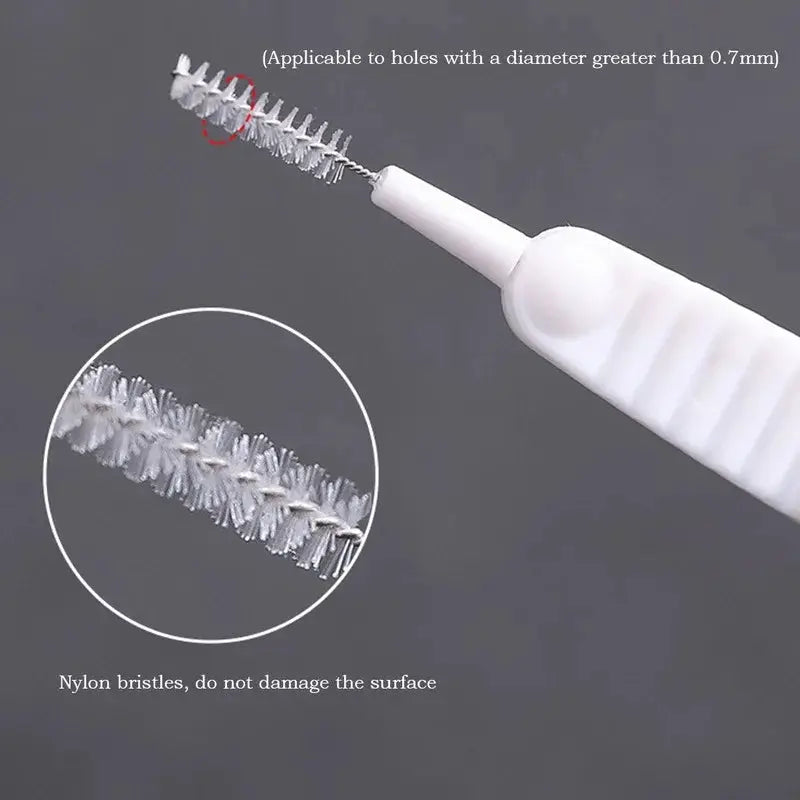 Shower cleaning brush white handle with nylon bristles by Simples Market