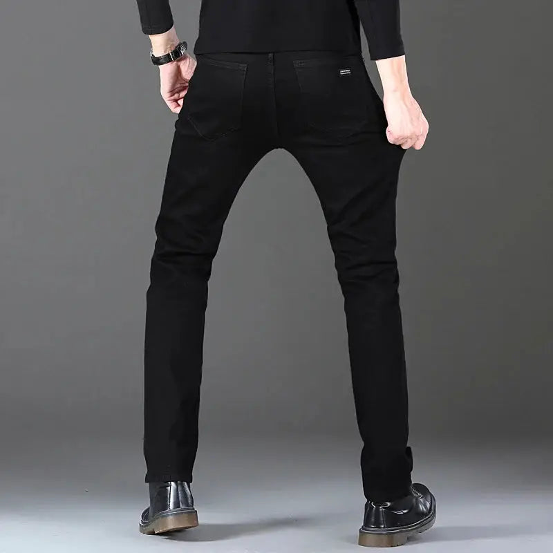 Wthinlee men's black denim jeans, straight-fit with stretch; Simples Market
