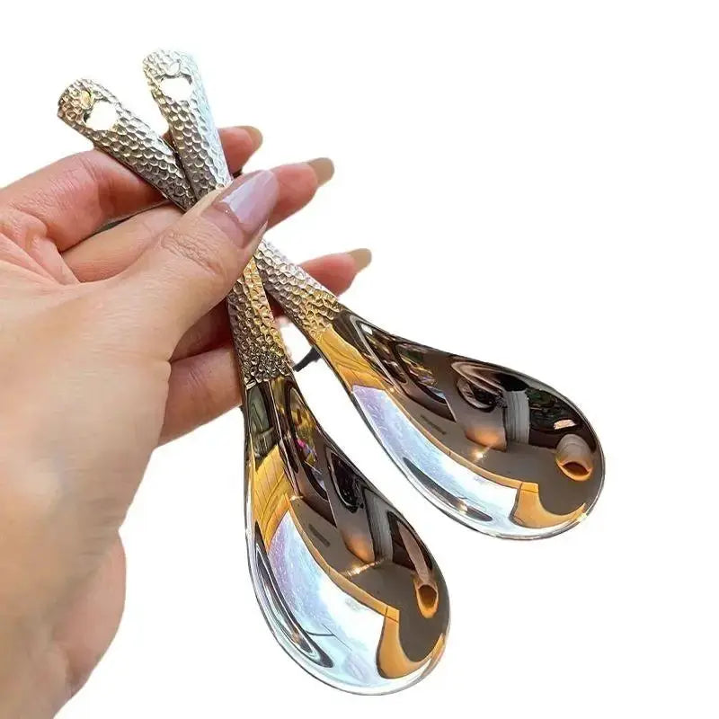 1 Piece Retro Hammered Stainless Steel Rice Spoon With High End Finish For Kitchen And Dining Use