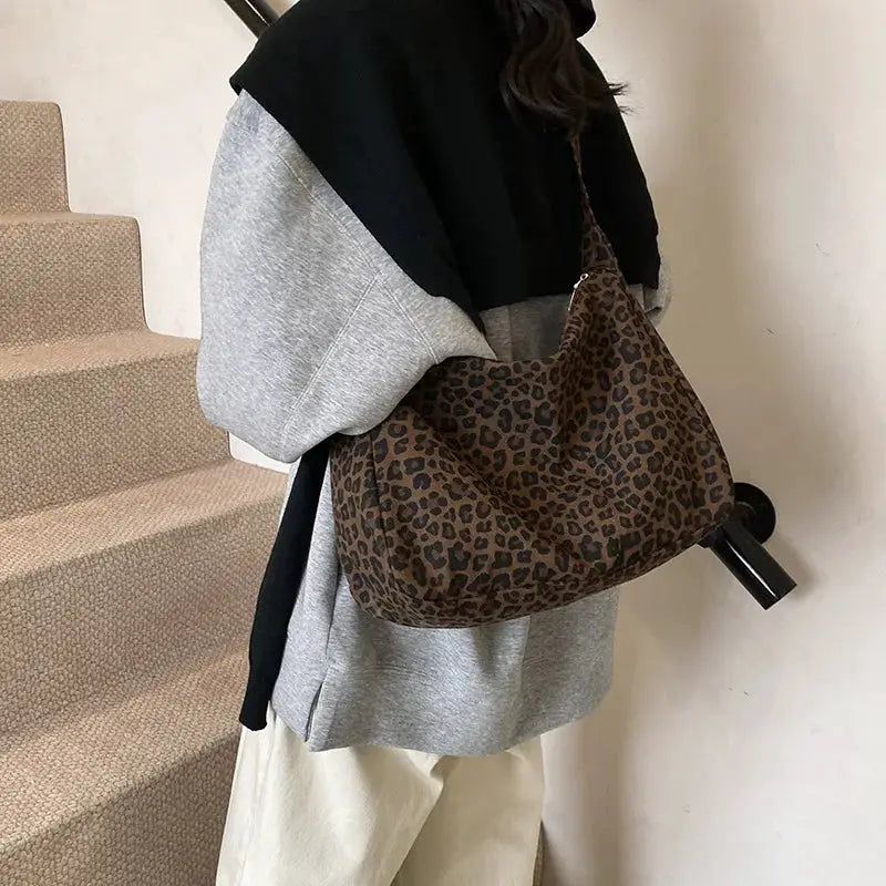 Leopard print women's shoulder bag by Simples Market; large-capacity soft textile crossbody