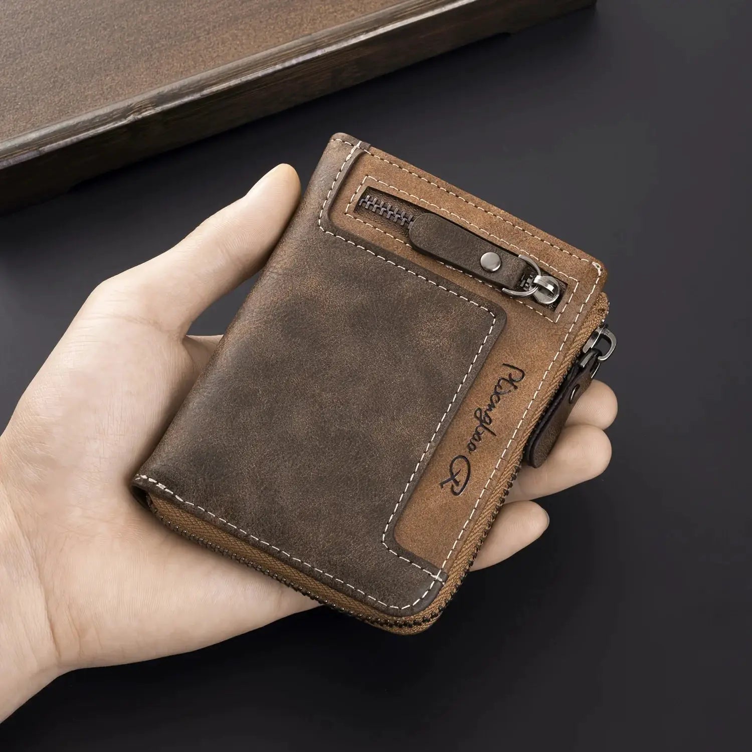 Men's retro short wallet with zipper coin pocket in brown PU leather, Simples Market