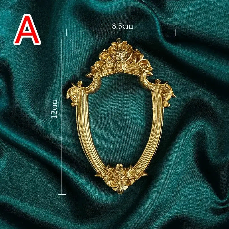 Golden Retro Photo Frame For Photography Background Prop Nail Art Jewelry Display And Home Decor Photo Props
